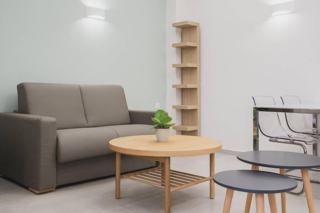 Peris 3 - Central Apt Near Old Town - Ac, Wifi Chania  Exterior photo